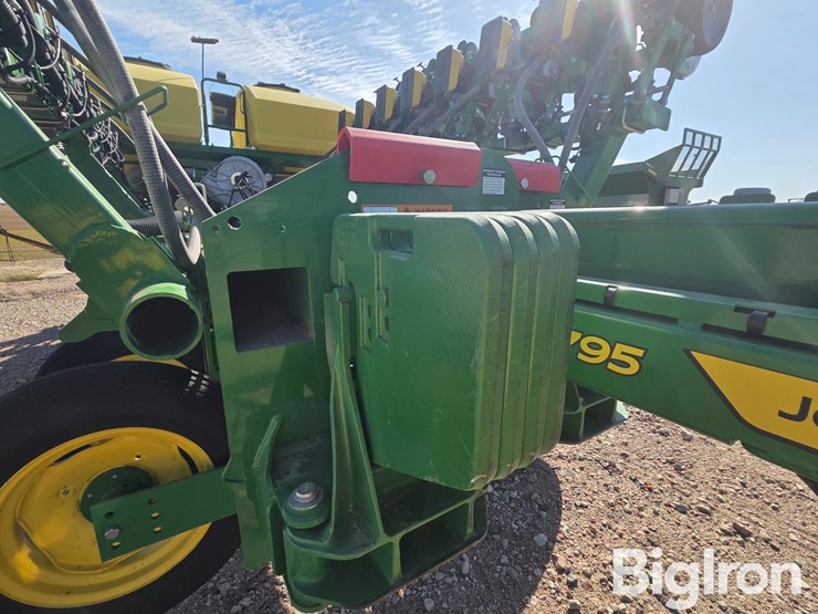 2022-john-deere-1795-image-20