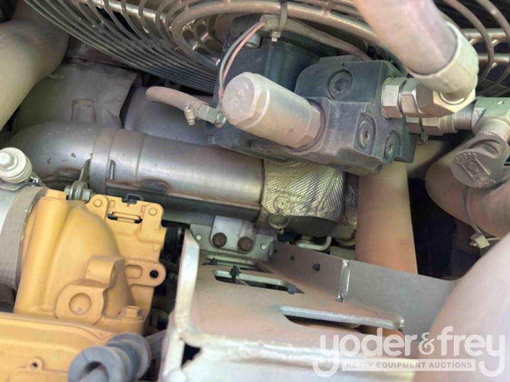 2022-caterpillar-299d3-xe-image-26