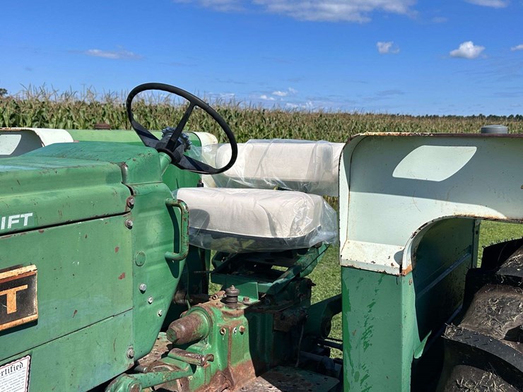 1950-oliver-1950-image-17