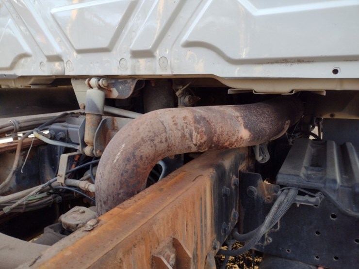 international-10-image-37