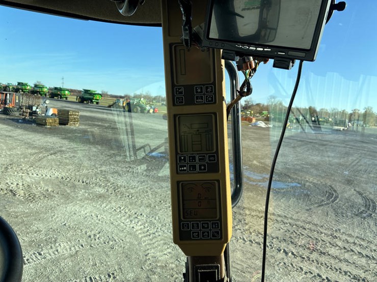 2004-john-deere-9660-sts-image-107