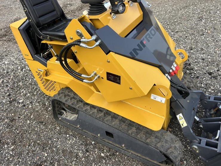 #2710-•-2025-infront-yf400-mini-tracked-skid-steer-image-12