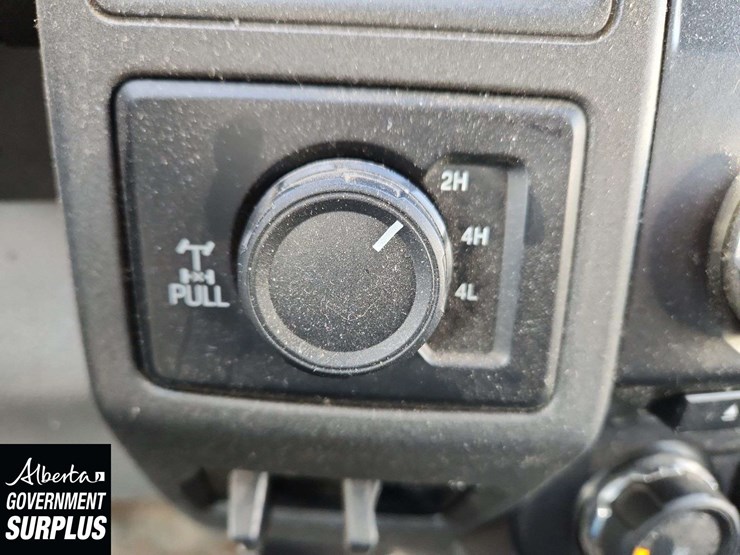 2017-ford-f350-image-13