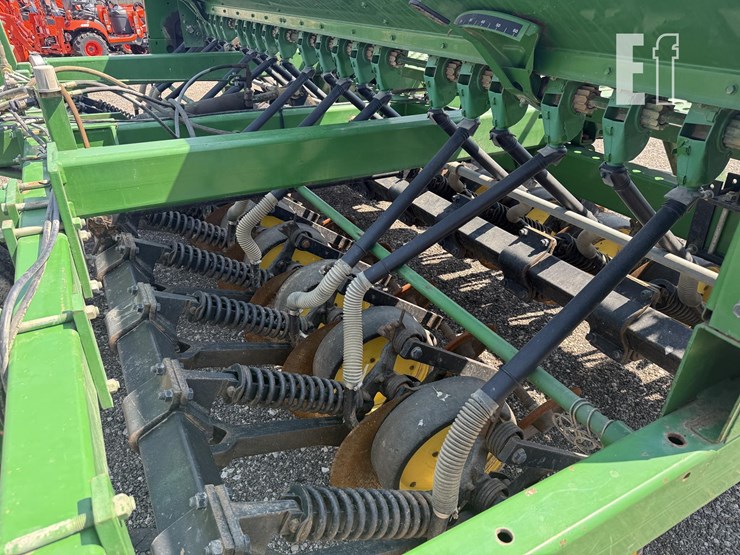 1993-john-deere-750-image-10