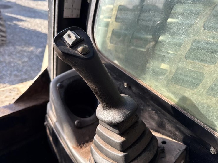 2014-terex-pt110f-image-37