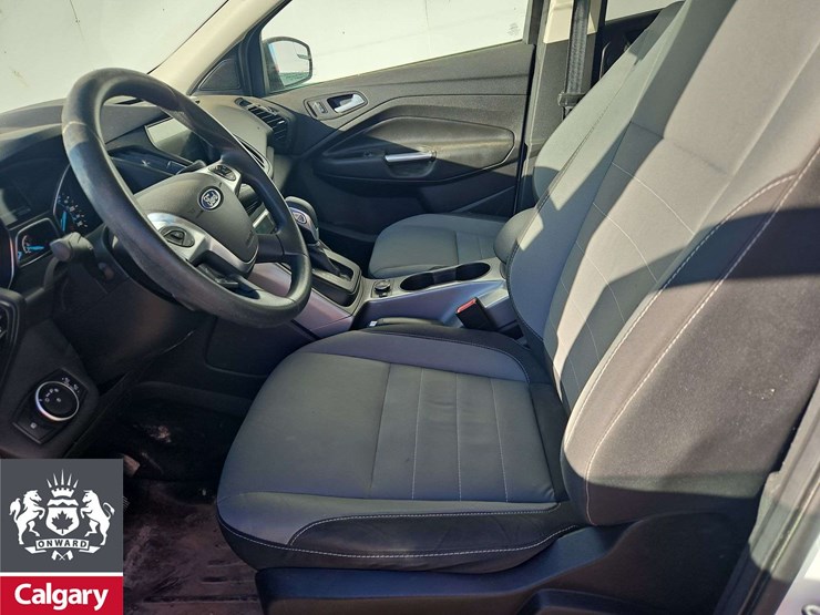 2016-ford-escape-image-14