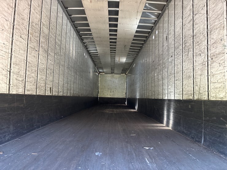 #16203-•-2014-hyundai-van-image-5