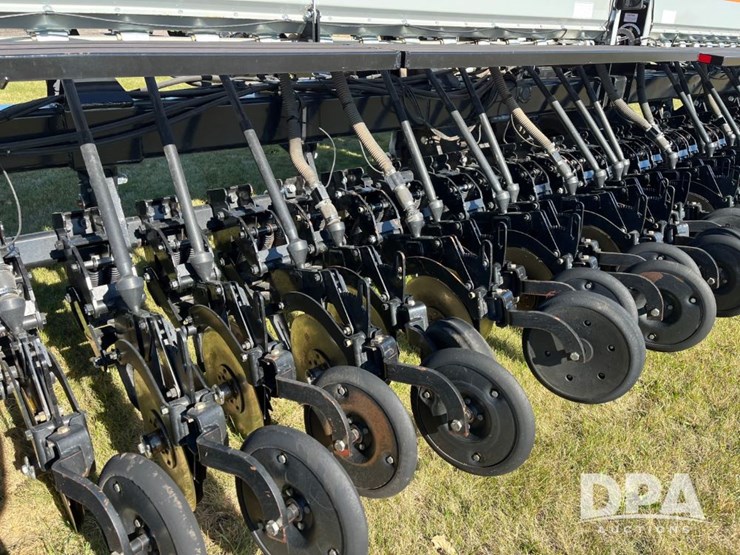 2020-crust-buster-4030-image-28