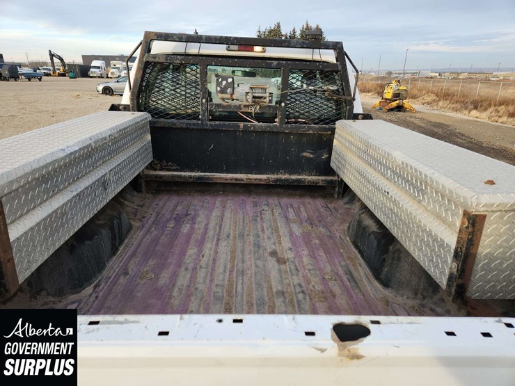 2009-ford-f250-image-23