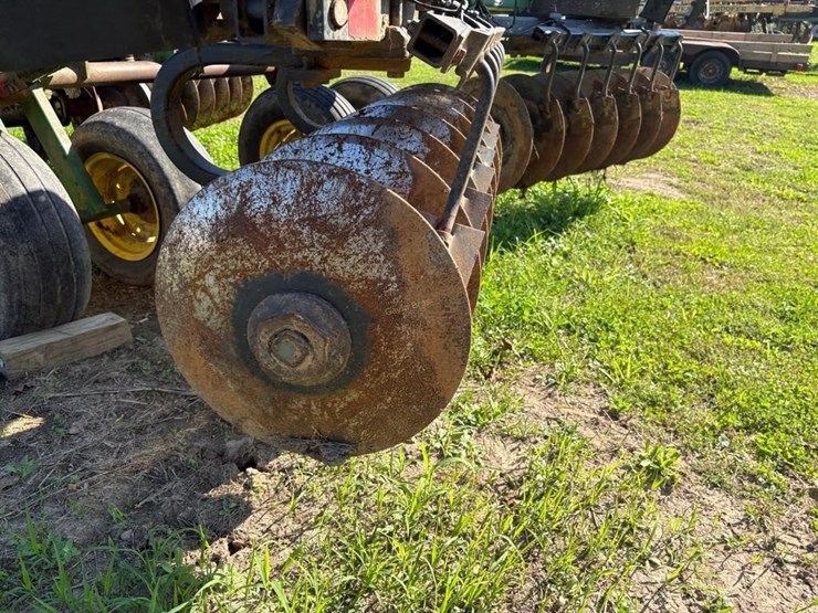 john-deere-635-image-9