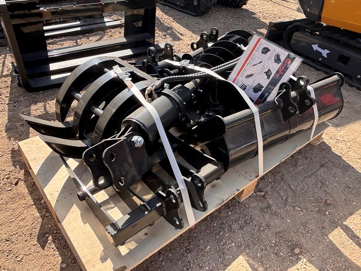 #5743-•-attachments-for-mini-excavator-buckets,-quick-coupler,-ripper,-grapple,-rake,-etc-image-1