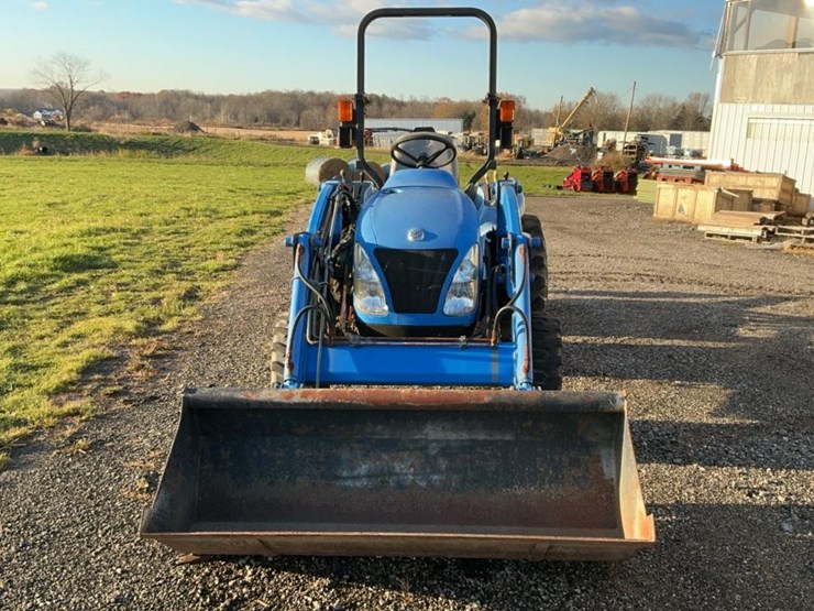 new-holland-tc29da-image-8