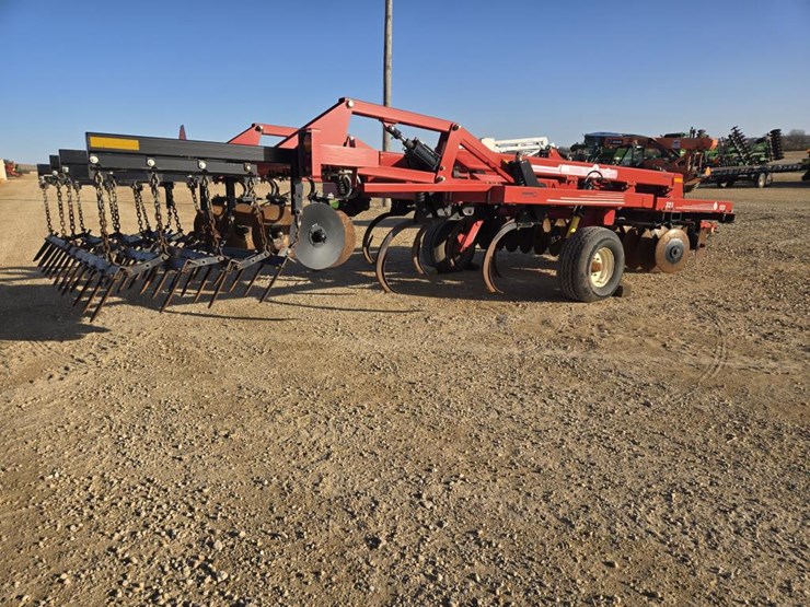 mcfarlane-qt107-image-14