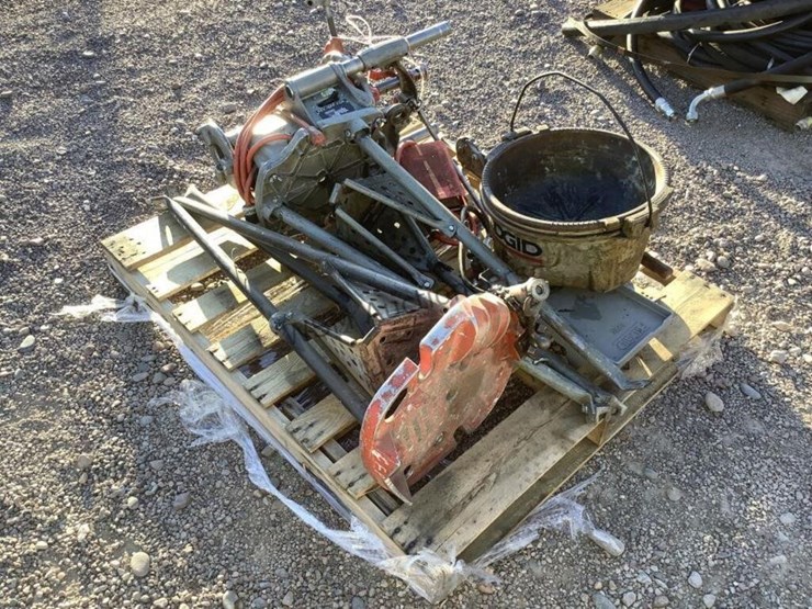 rigid-300-t2-pipe-threader-image-2