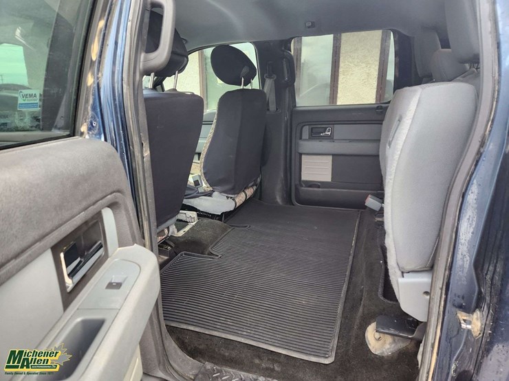 2014-ford-f150-image-36