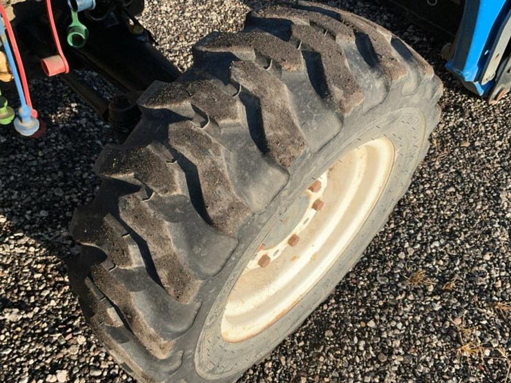 new-holland-tc29da-image-32