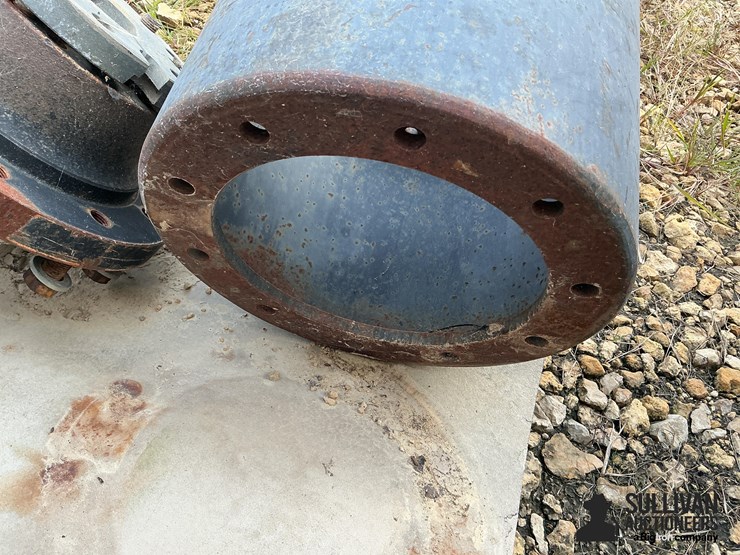 front-dual-extensions-&-axle-hubs-image-7