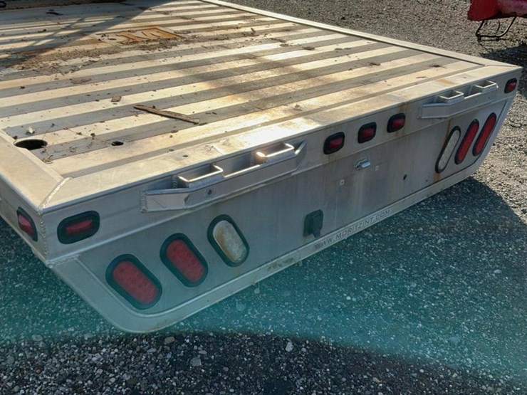#2204-•-moritz-aluminum-truck-bed*-image-13