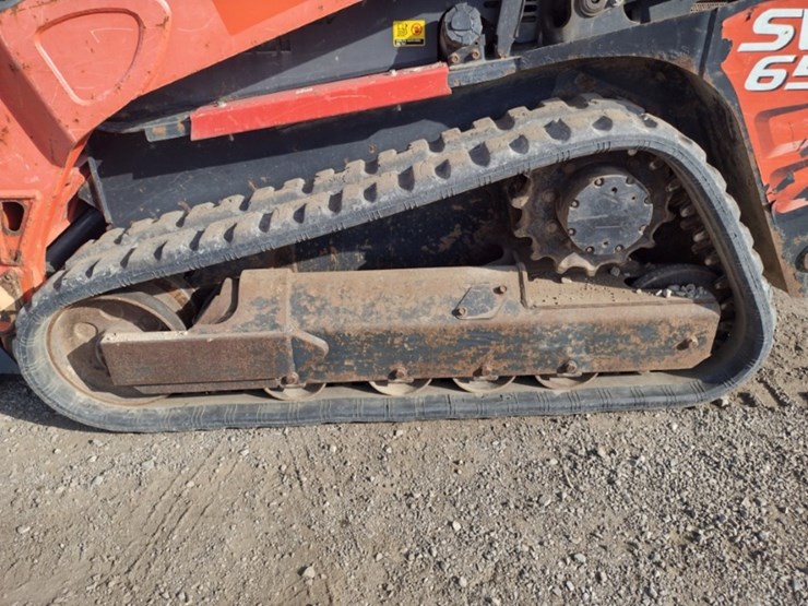 kubota-svl65-image-18