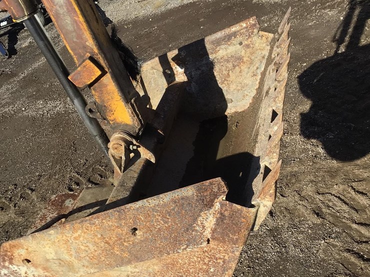 1971-david-brown-990-image-8