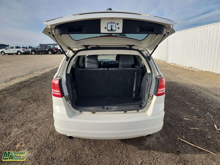 2010-dodge-journey-image-23