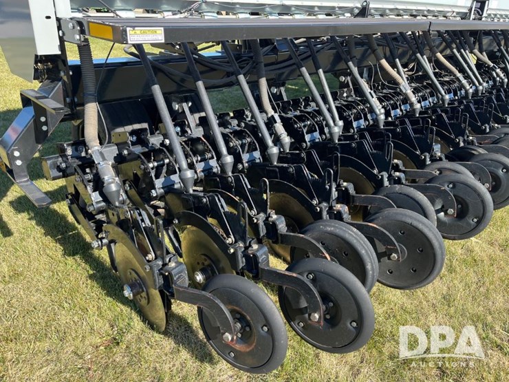 2020-crust-buster-4030-image-27