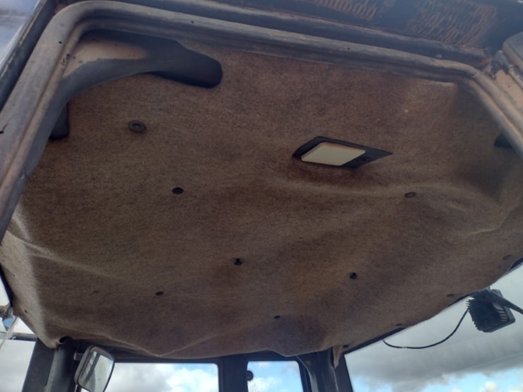 2003-deere-tc54h-image-14