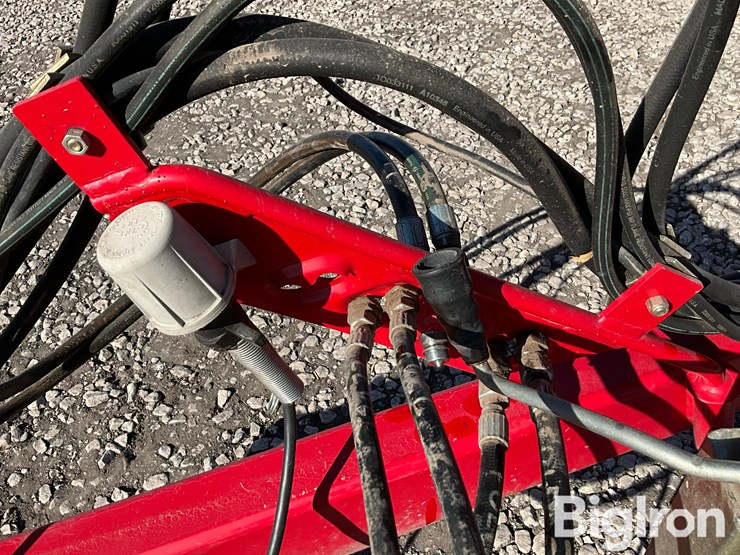 2011-sunflower-1435-image-12