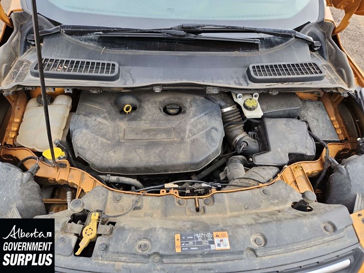 2016-ford-escape-se-image-24