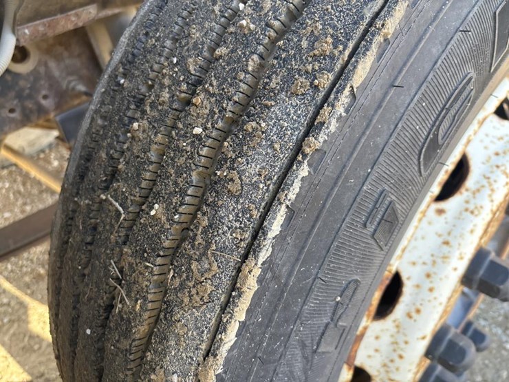 #1337-•-1998-mack-cs200-flatbed-image-59