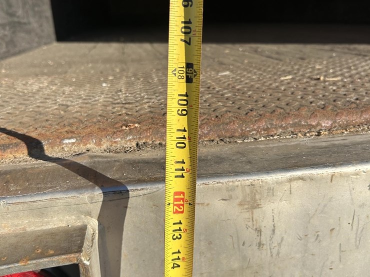 2011-strick-trailer-image-30