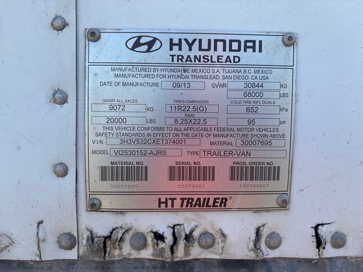 #16203-•-2014-hyundai-van-image-12