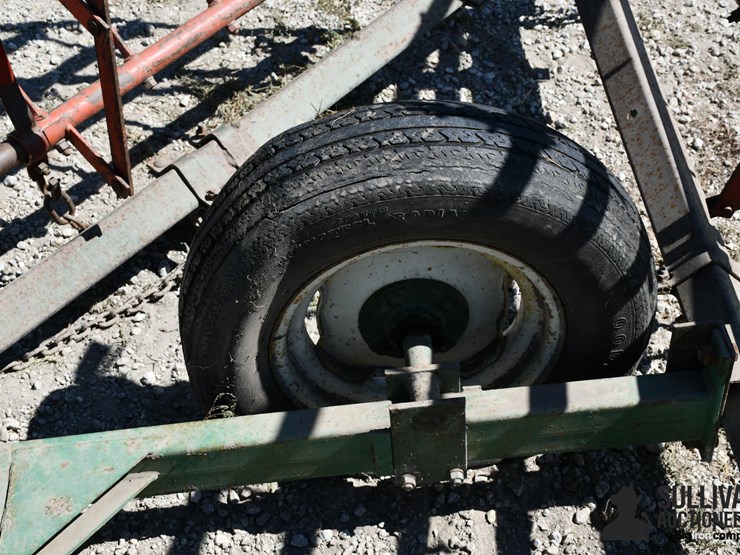 mcfarlane-wd-1014f-26'-5-bar-spike-tooth-harrow-image-12