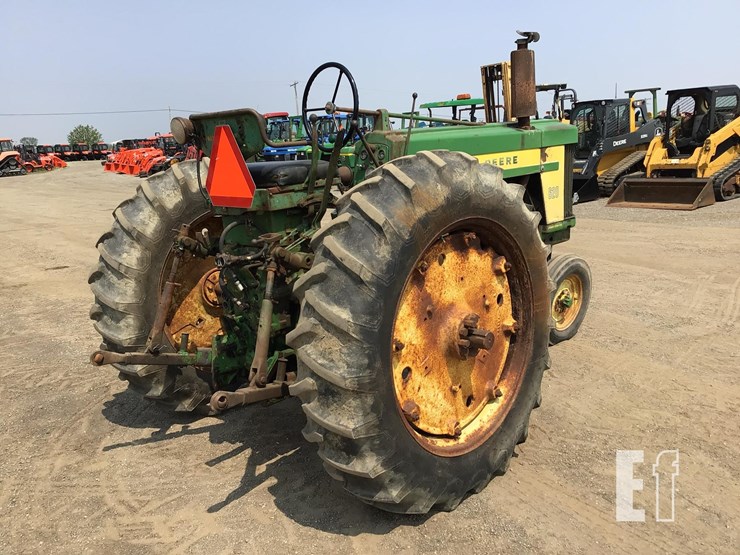 1957-john-deere-620-image-6