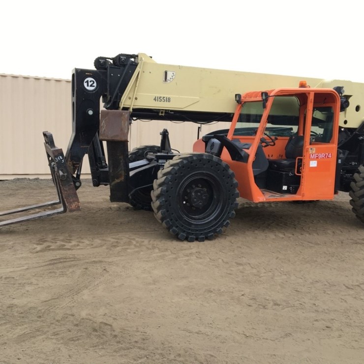 2015 JLG G12-55A
