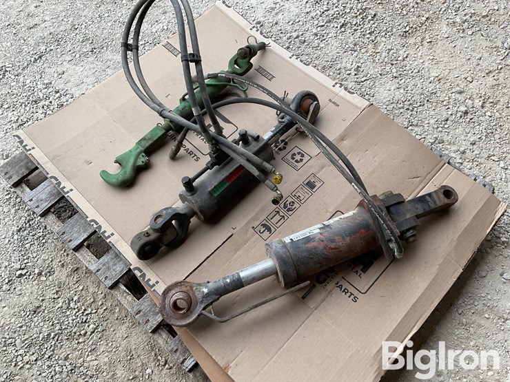 gnuse-hydraulic-3-pt-center-links-image-1