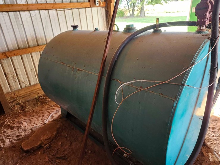 500-gal.-fuel-tank-w/pump-image-3