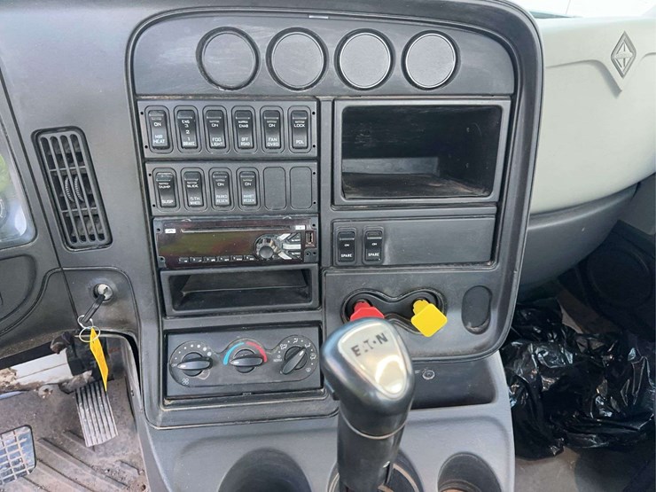 2016-international-prostar-image-23