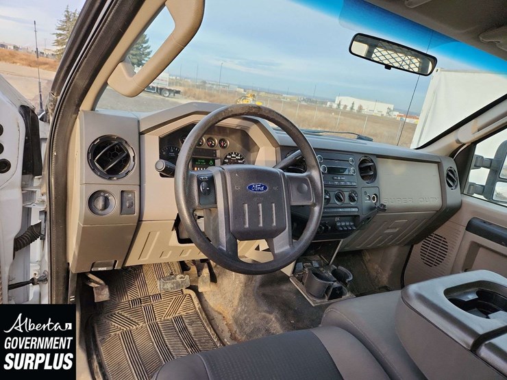 2009-ford-f250-image-15