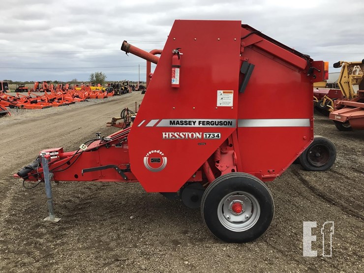 2012-massey-ferguson-1734-image-5