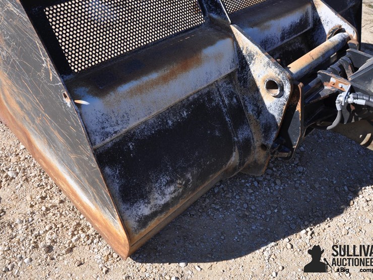 2015-new-holland-lm9.35-image-14