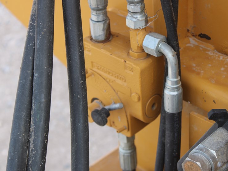 haybuster-2660-image-24