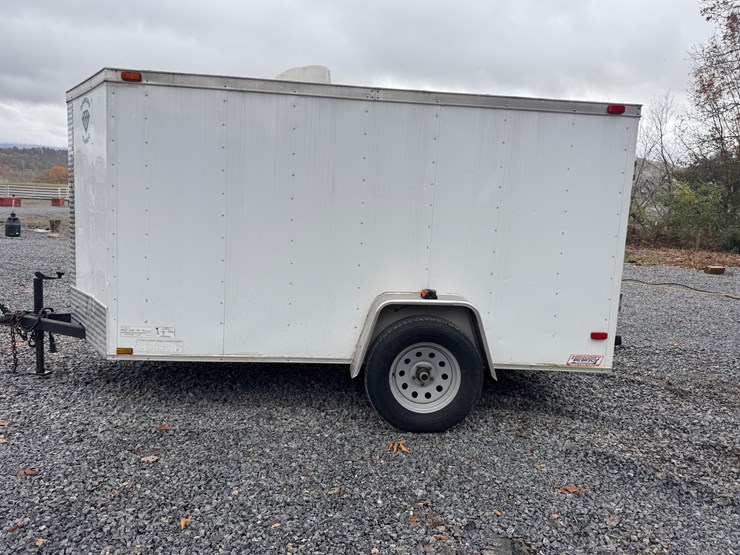 #1219-•-diamond-cargo-5x10-enclosed-trailer-like-new.-image-5