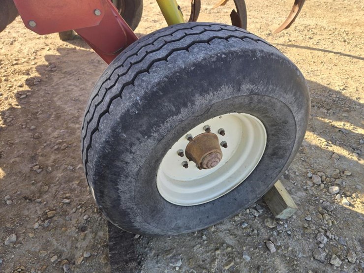 mcfarlane-qt107-image-7