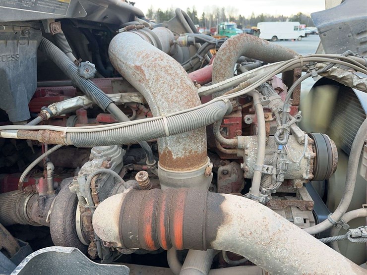 2016-international-prostar-image-19