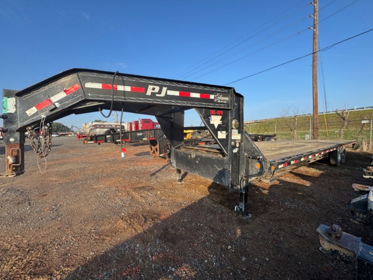 2019-pj-trailer-32ft-gooseneck-image-1