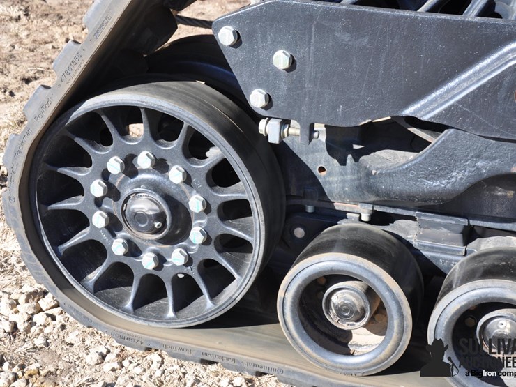 2021-case-ih-470-image-19