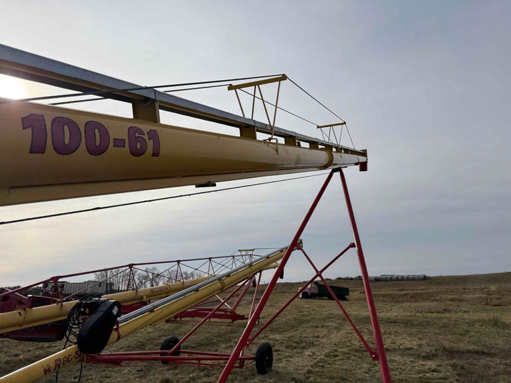 westfield-100-61-auger-image-9