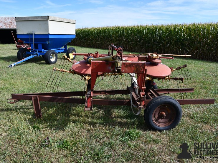 new-holland-254-image-8