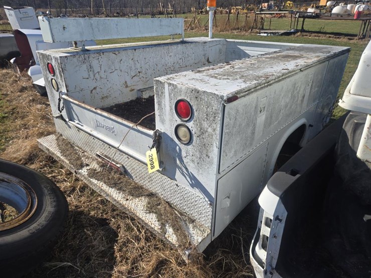 #2998-•-knapheide-(6)-door-utility-bed-image-2